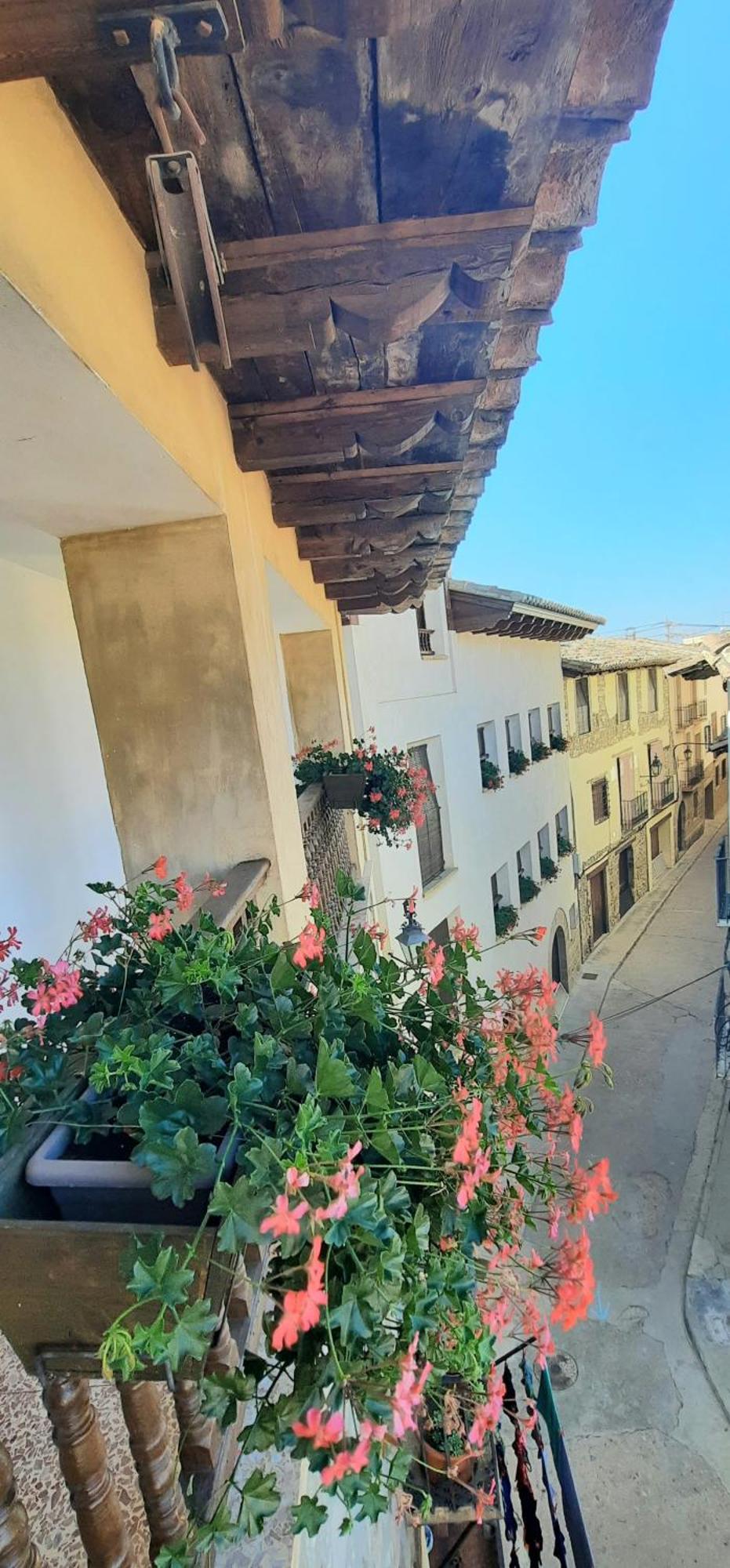 Apartamento La Casa Del Escudo Rubielos De Mora Exterior foto